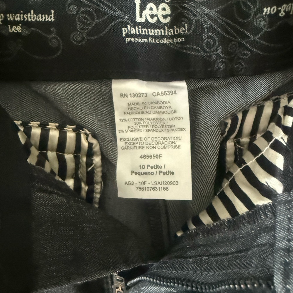 New w/o tags Stylish black Trouser jeans - Picture 8 of 8
